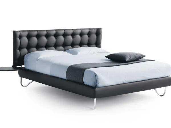 Letto imbottito Hug 05 Low di Noctis