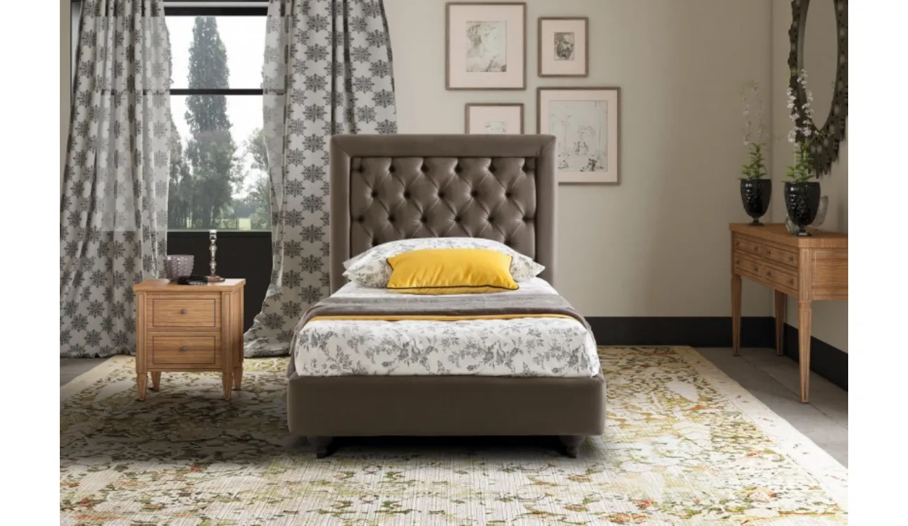 Letto singolo classico Monet con testiera trapuntata di Le Comfort