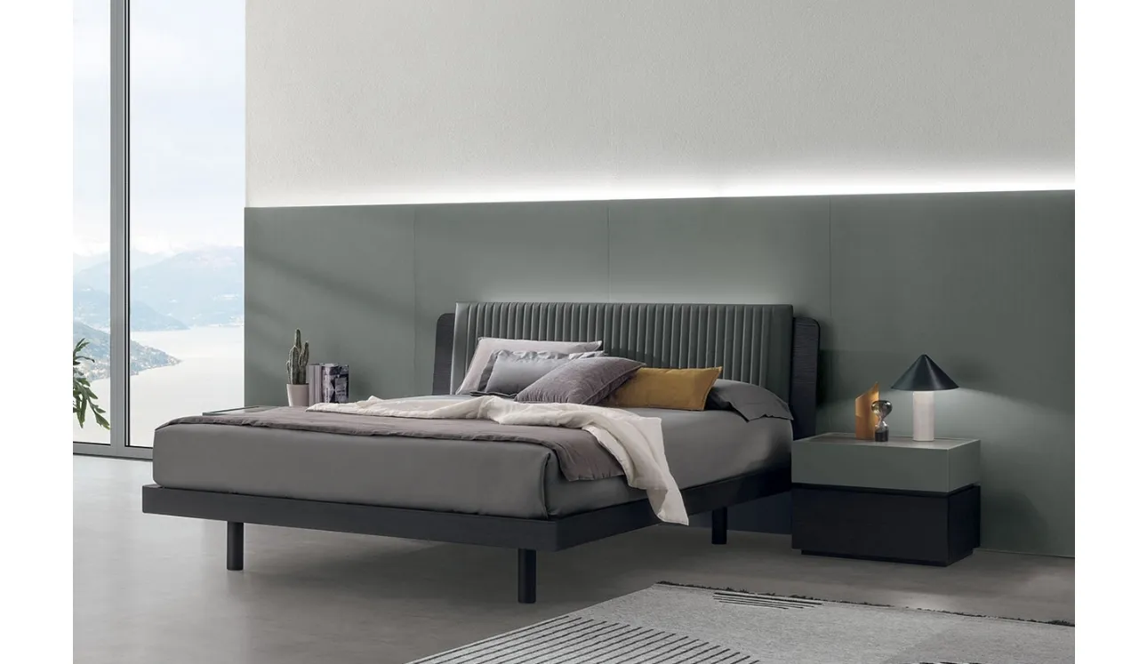 Letto con testiera imbottita Roxy di Tomasella